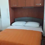 House Krk בית הארחה 4*