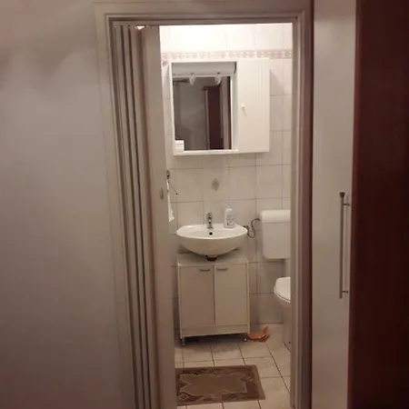 House Krk Guest house 3*