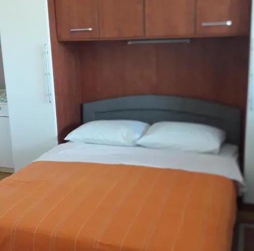 House Krk Vendégház 3*