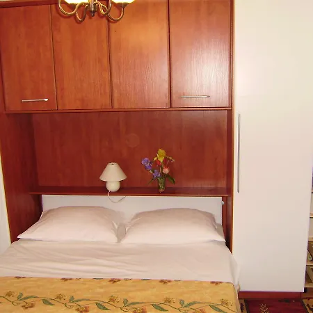House Krk Pensiune 3*