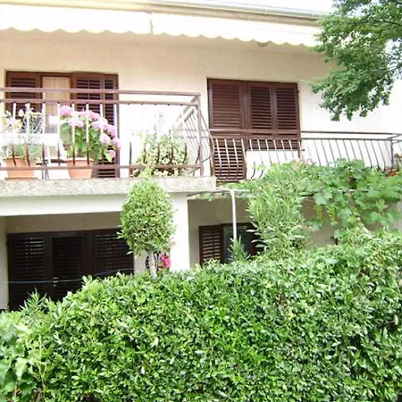 House Krk Гостевой дом